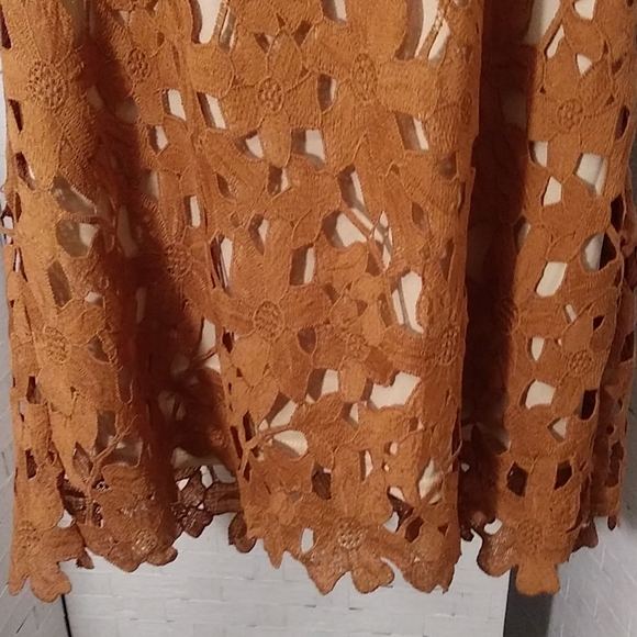 Top - Picture 4 of 5